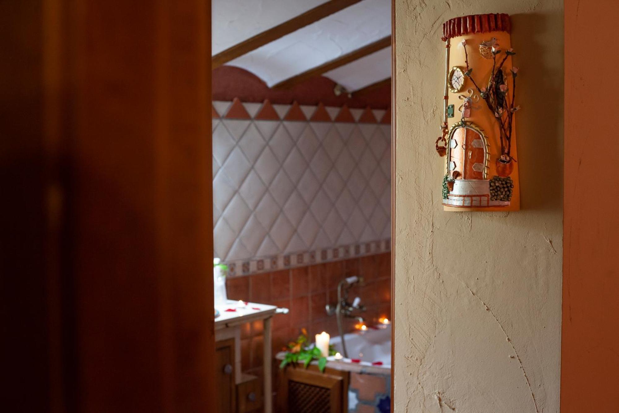 Apartamentos La Granja Hinojares Eksteriør bilde