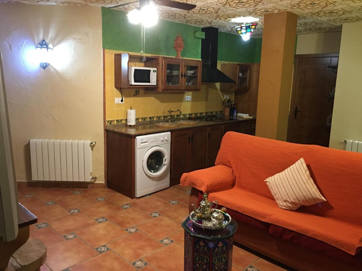 Apartamentos La Granja Hinojares Eksteriør bilde
